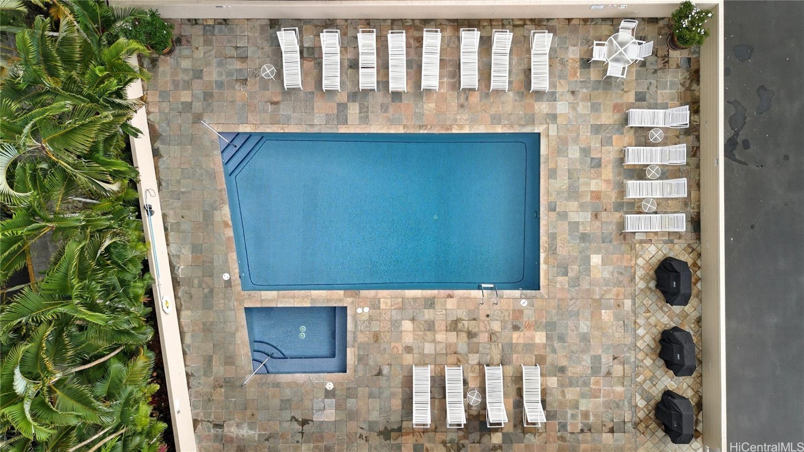 Colonnade on the Greens condo # 4703, Aiea, Hawaii - photo 20 of 24