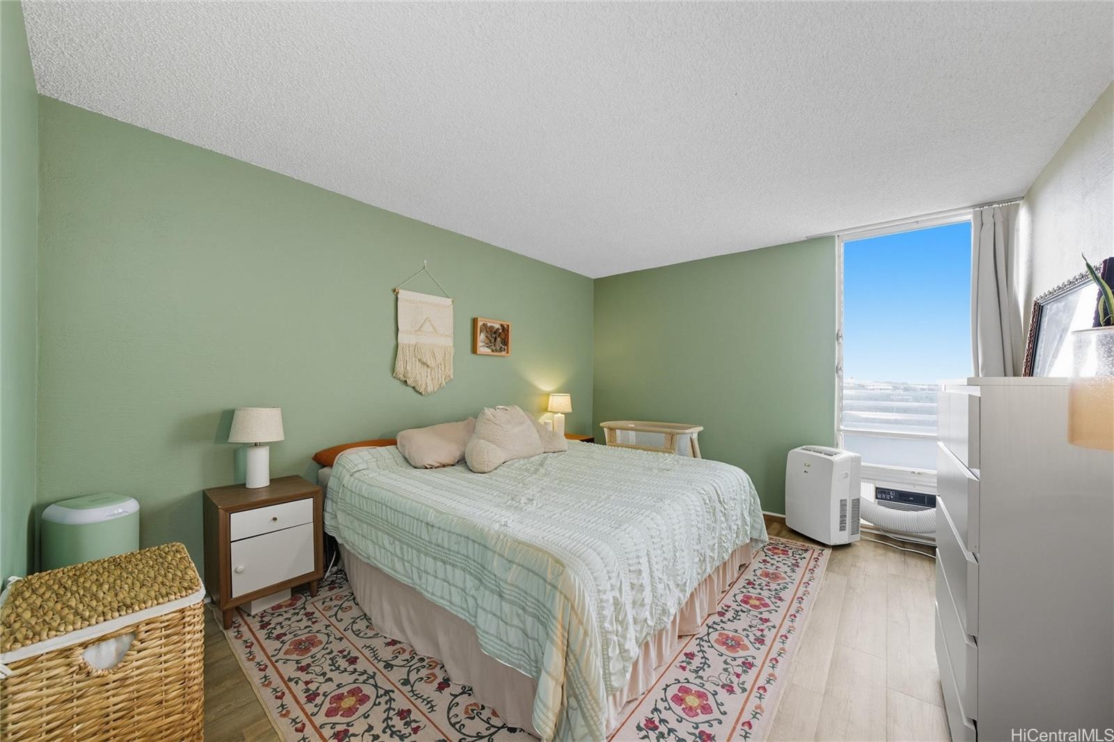 Colonnade on the Greens condo # 4703, Aiea, Hawaii - photo 10 of 24