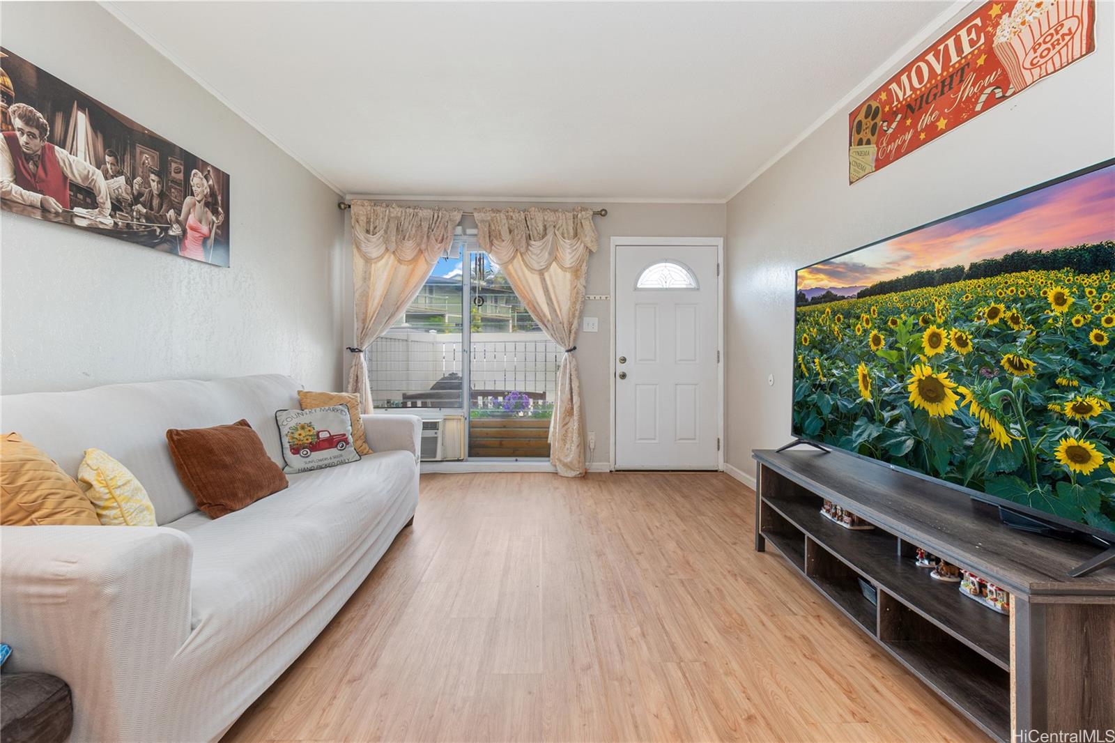 98-715 Kaonohi Street townhouse # 26, Aiea, Hawaii - photo 2 of 25