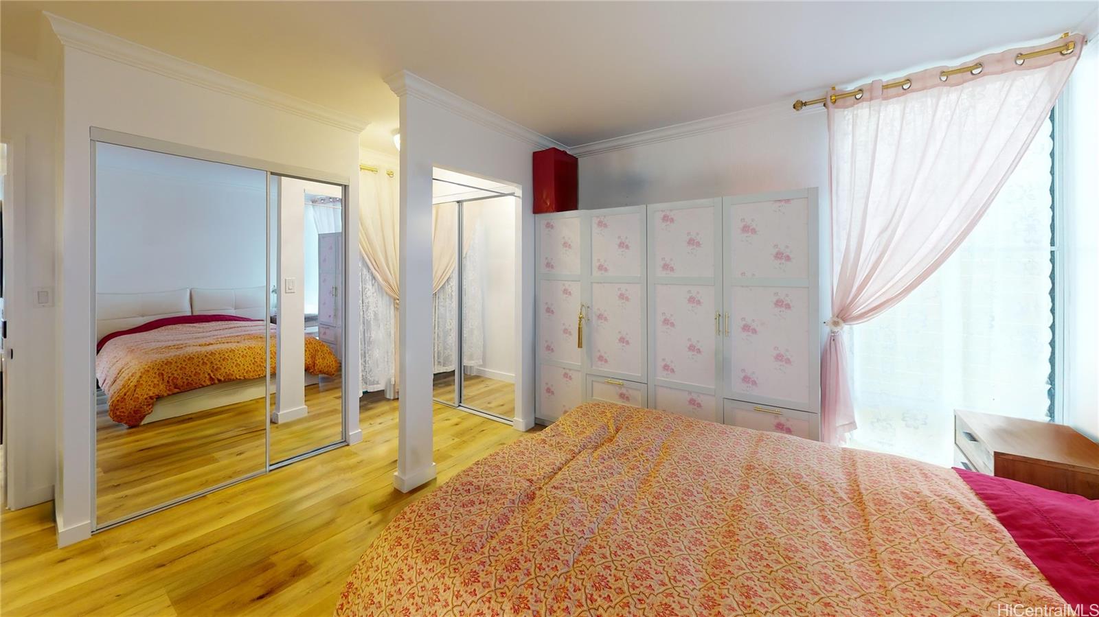 Colonnade on the Greens condo # 51101, Aiea, Hawaii - photo 9 of 12