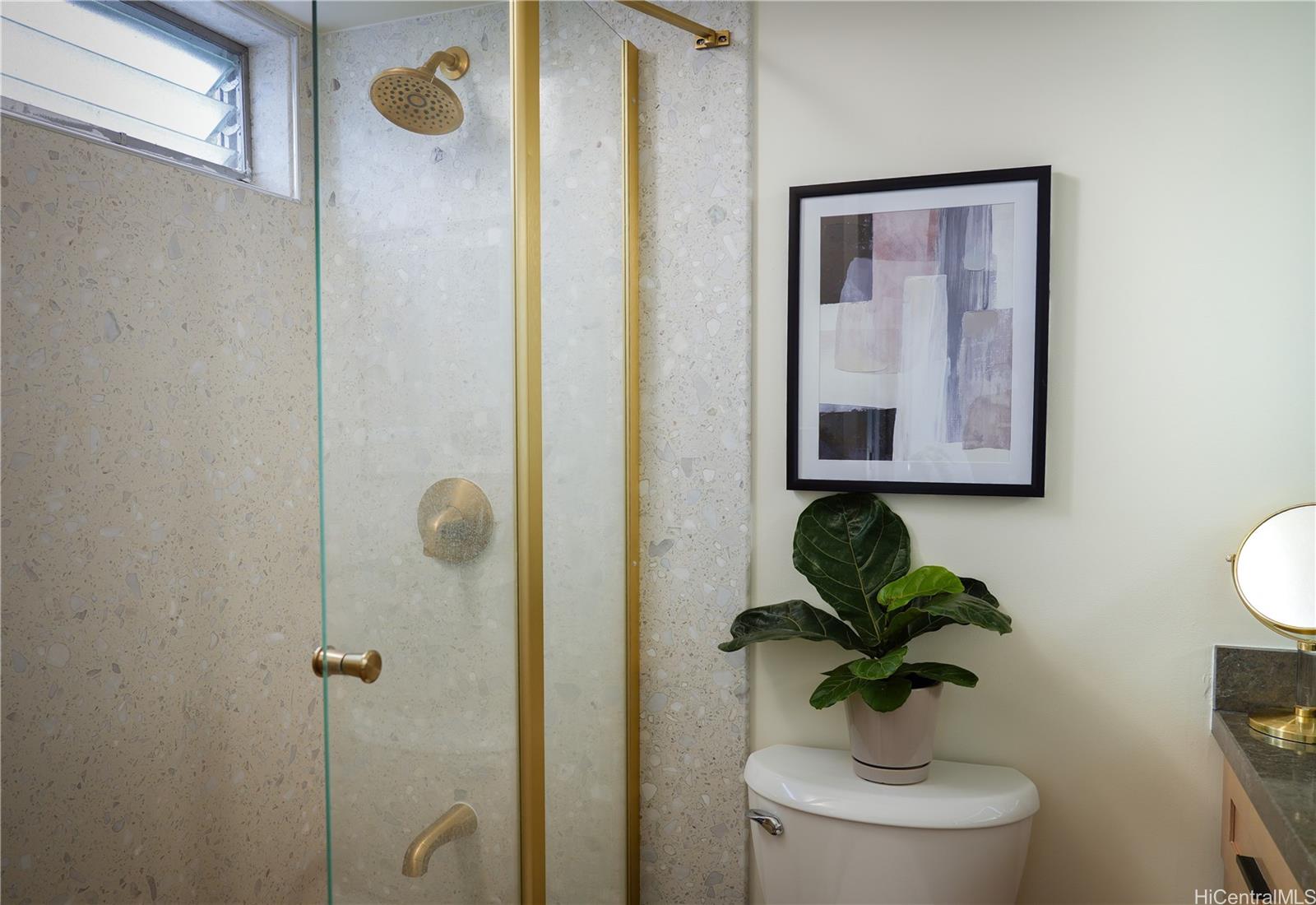 Colonnade on the Greens condo # 5/1105, Aiea, Hawaii - photo 12 of 20