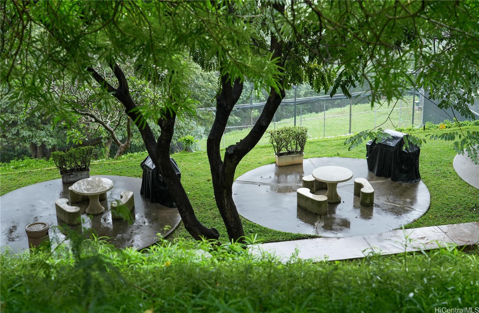Colonnade on the Greens condo # 5/1105, Aiea, Hawaii - photo 19 of 20