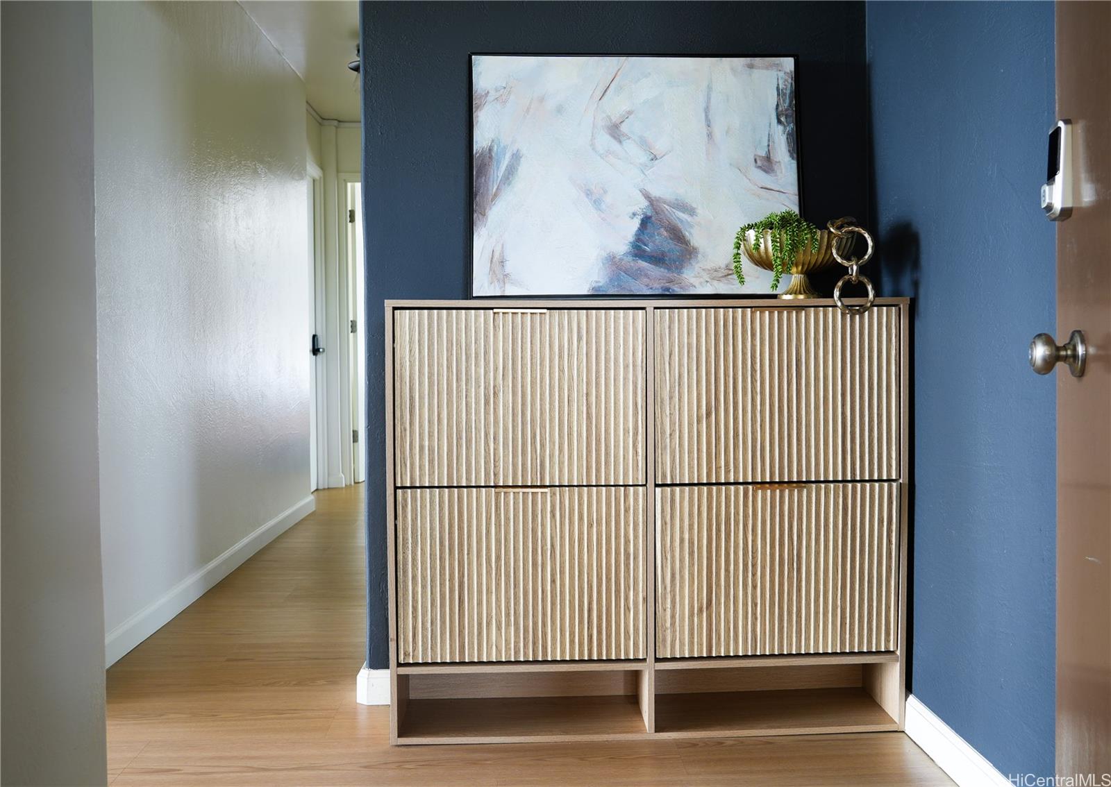 Colonnade on the Greens condo # 5/1105, Aiea, Hawaii - photo 6 of 20