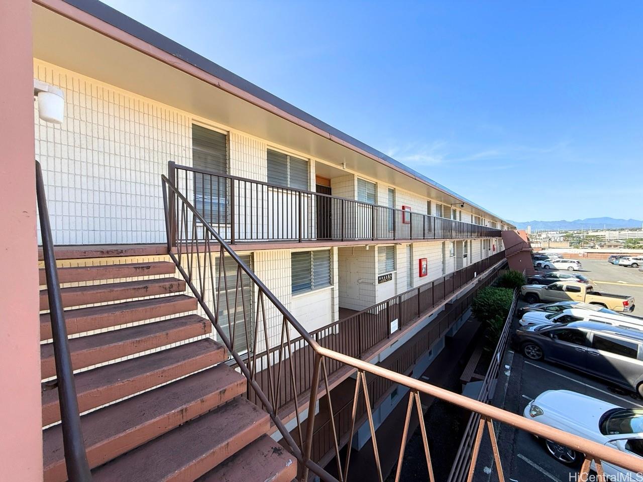 Pearl Ridge Terraces condo # 311, Aiea, Hawaii - photo 21 of 25