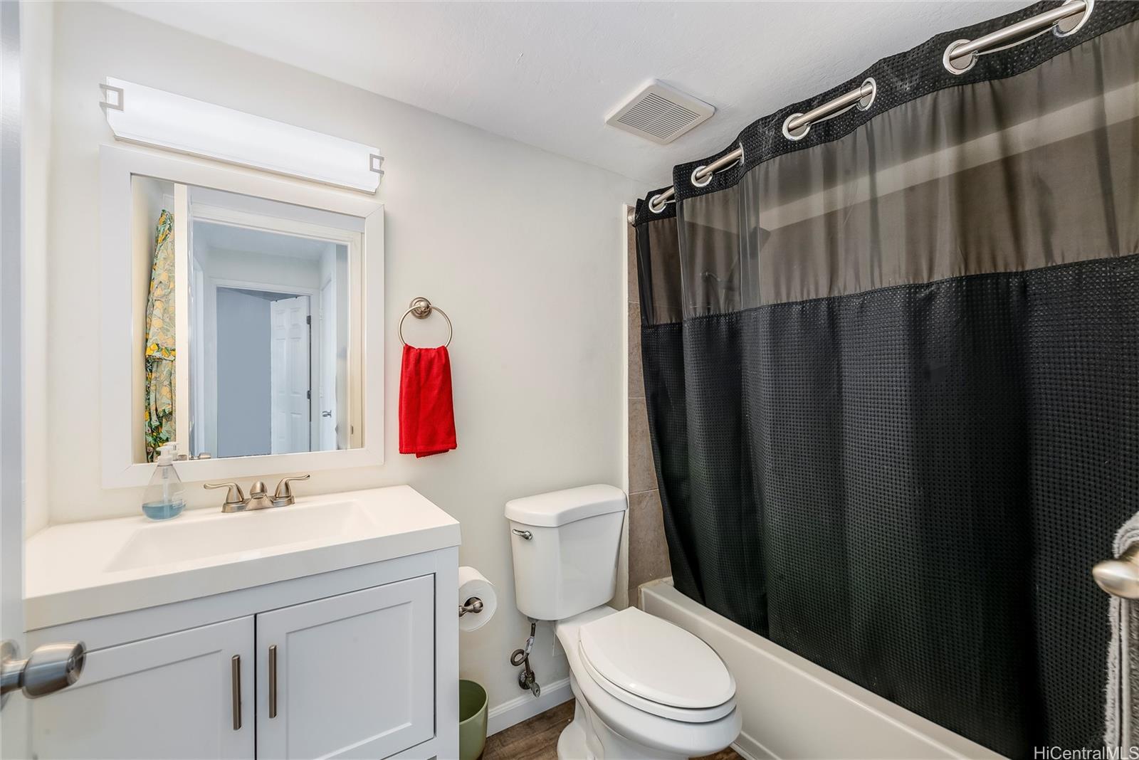 Pearl Ridge Terraces condo # 230, Aiea, Hawaii - photo 15 of 24