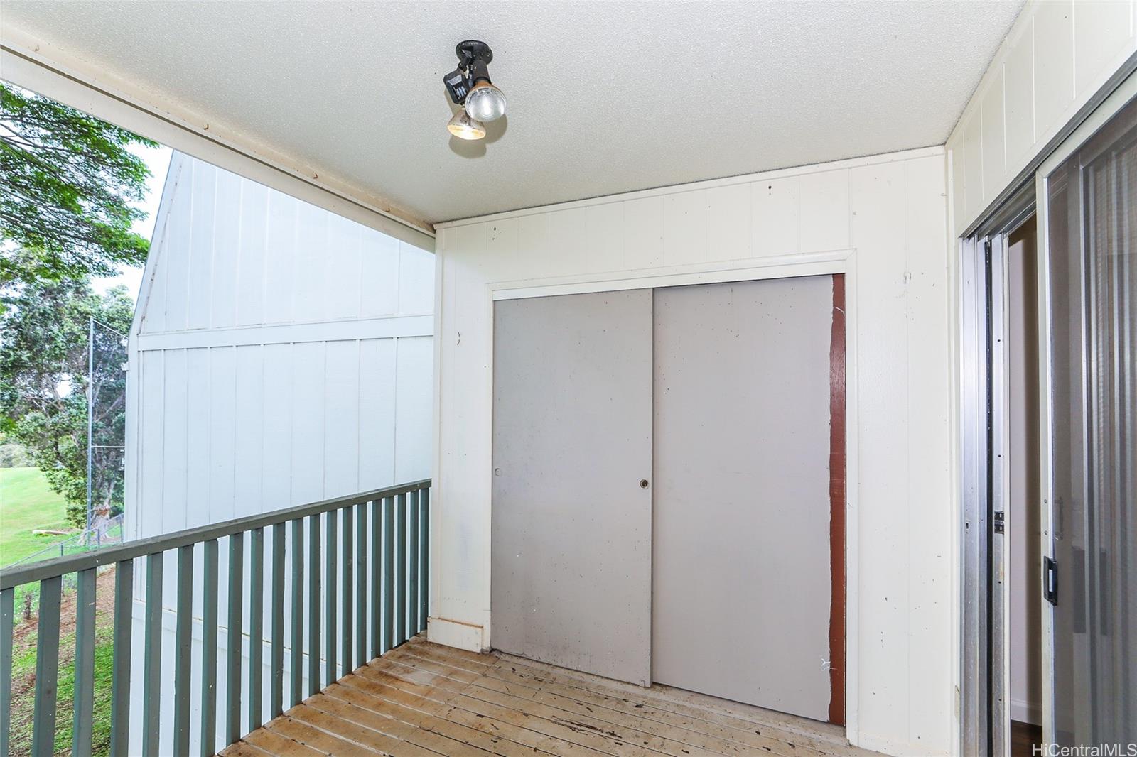 98-733 Kaonohi St Aiea - Rental - photo 11 of 23