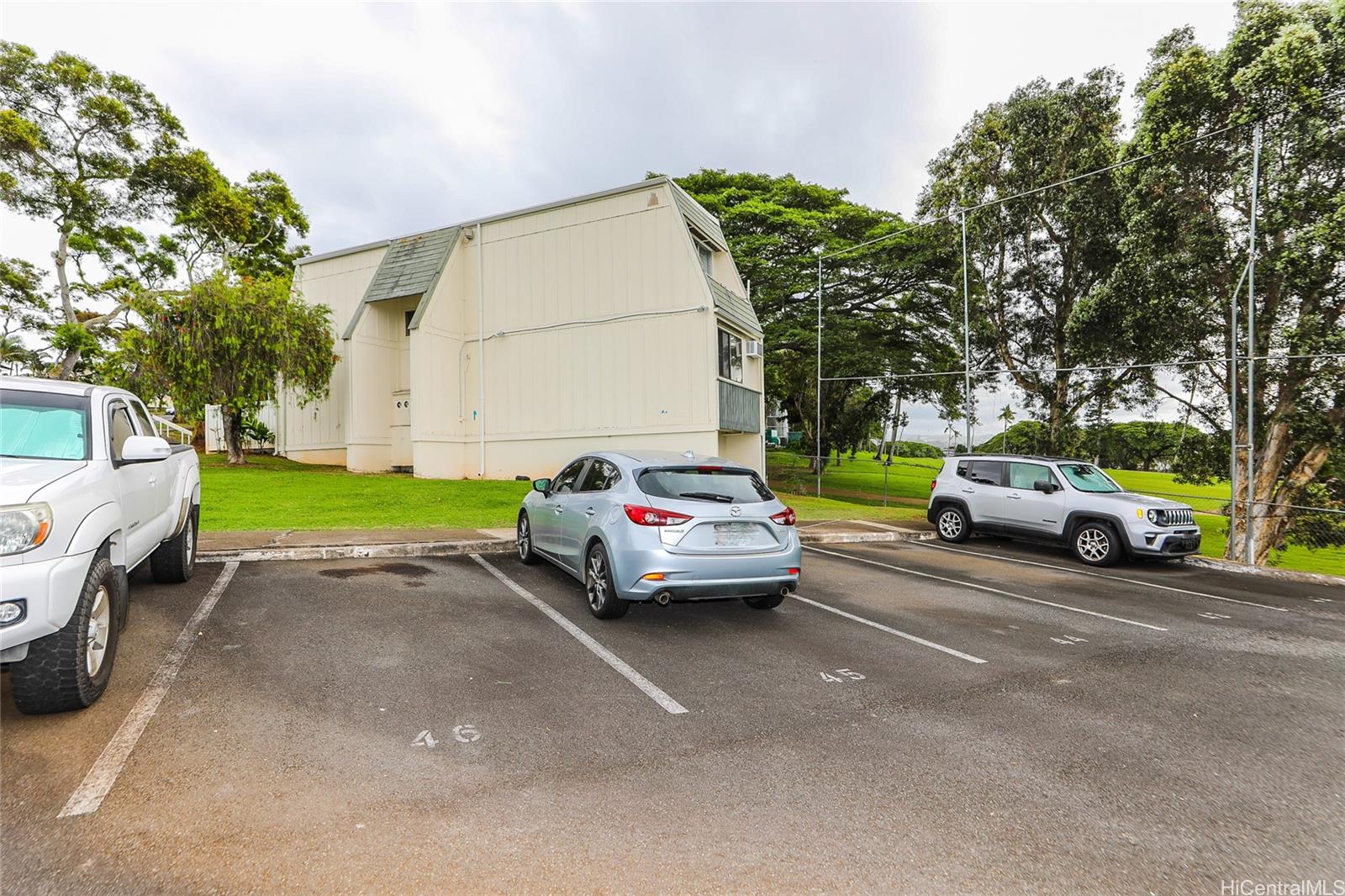 98-733 Kaonohi St Aiea - Rental - photo 22 of 23