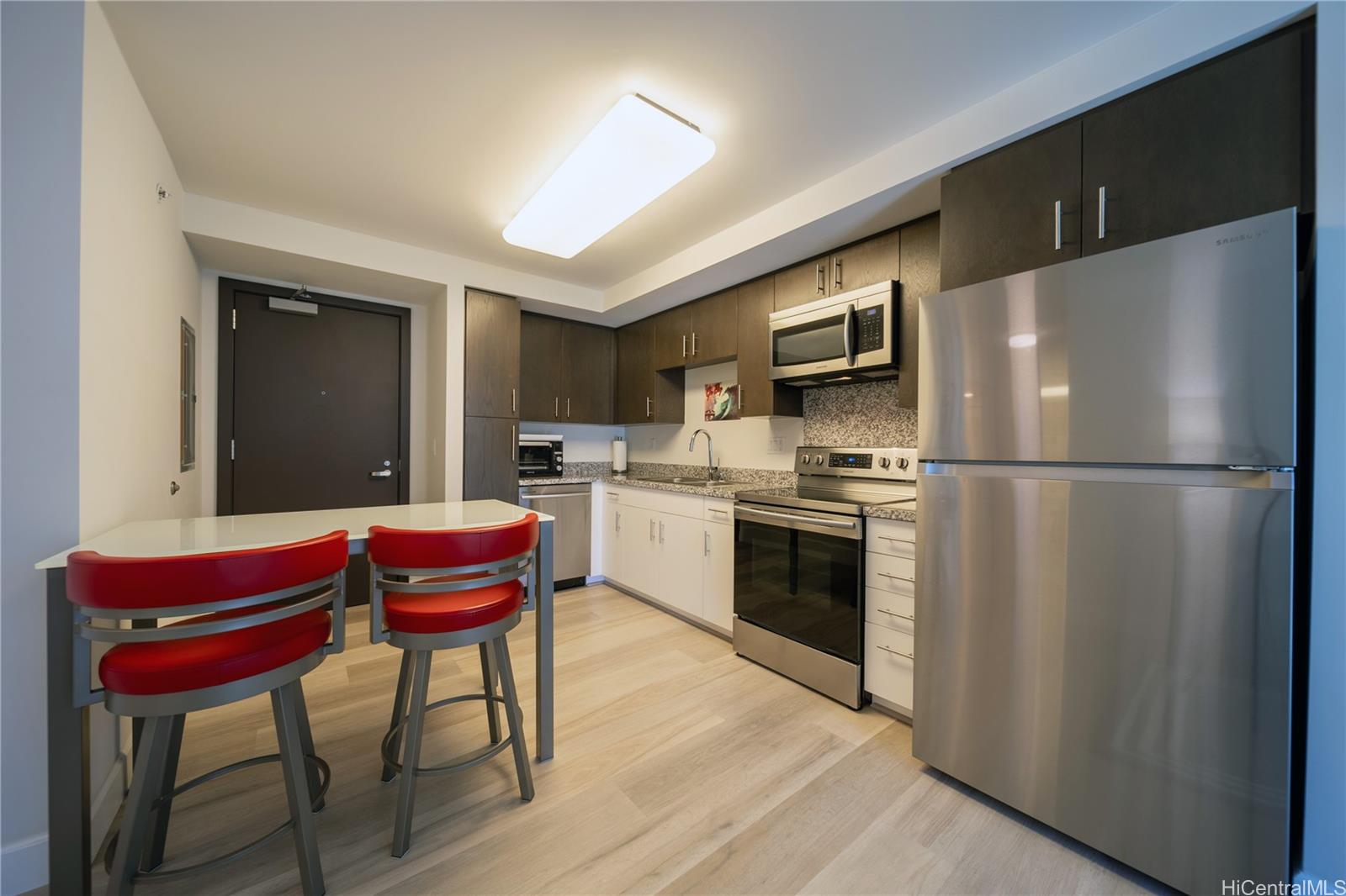 988 Halekauwila condo # 1202, Honolulu, Hawaii - photo 3 of 24