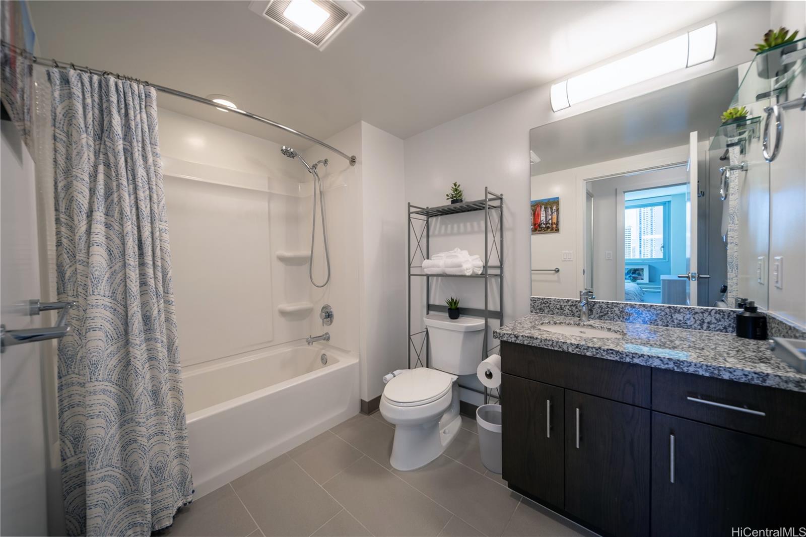 988 Halekauwila condo # 1202, Honolulu, Hawaii - photo 5 of 24