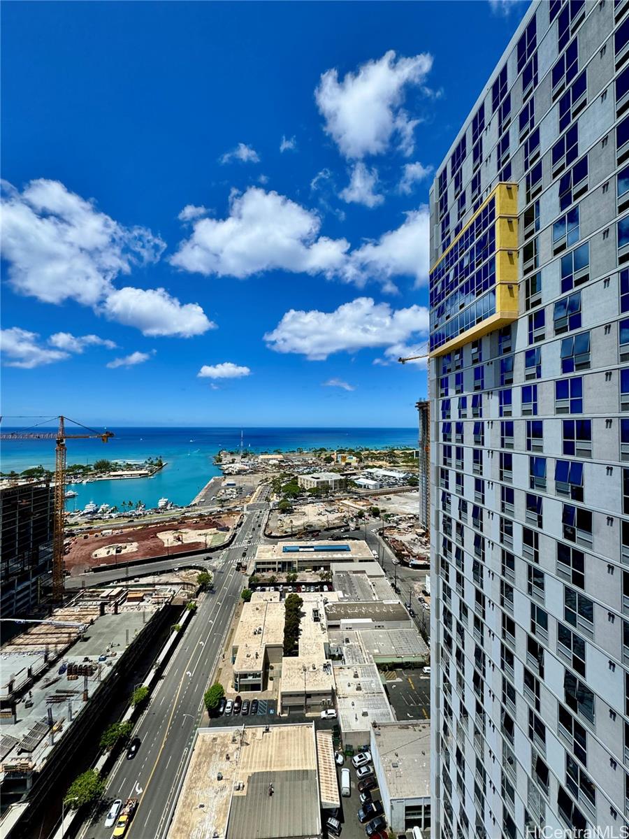 988 Halekauwila condo # 1613, Honolulu, Hawaii - photo 15 of 25