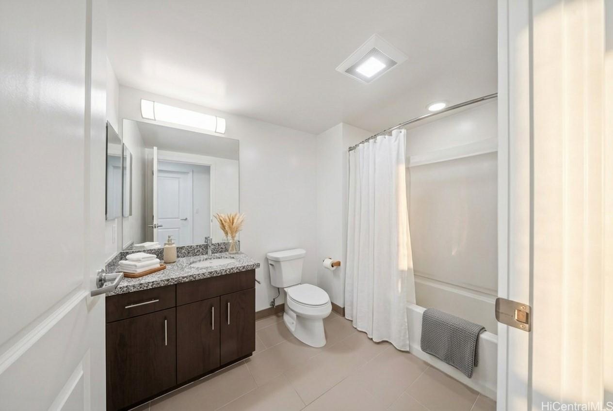 988 Halekauwila condo # 1712, Honolulu, Hawaii - photo 6 of 14