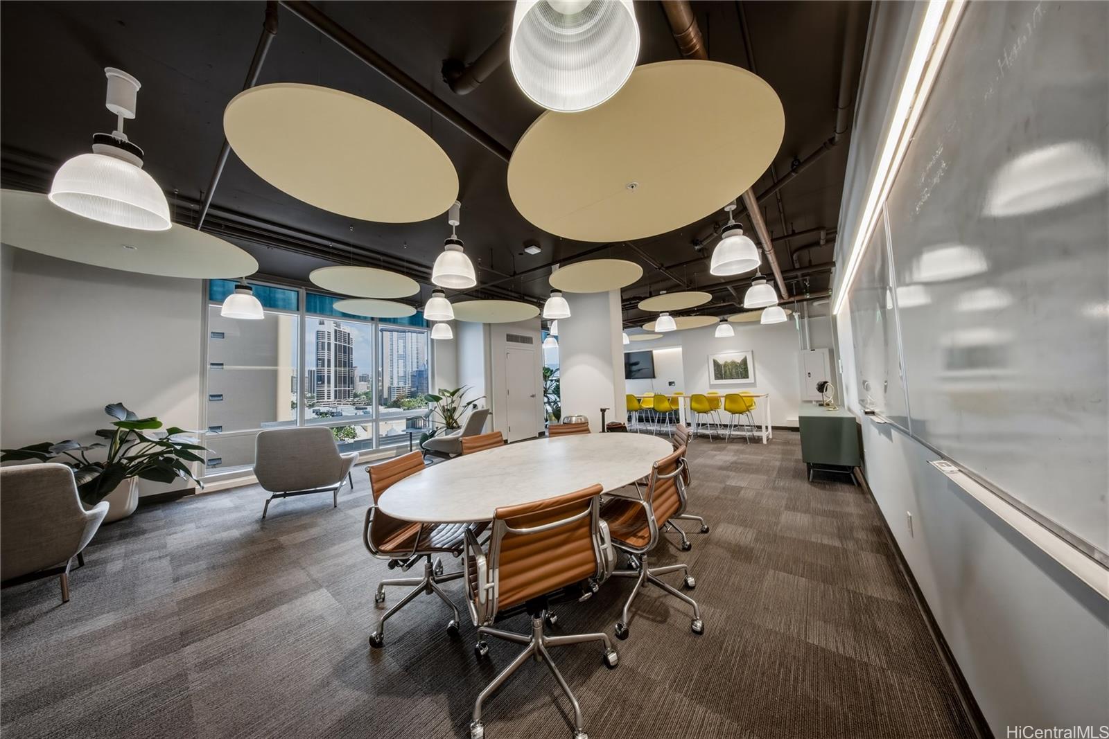 988 Halekauwila condo # 1712, Honolulu, Hawaii - photo 8 of 14