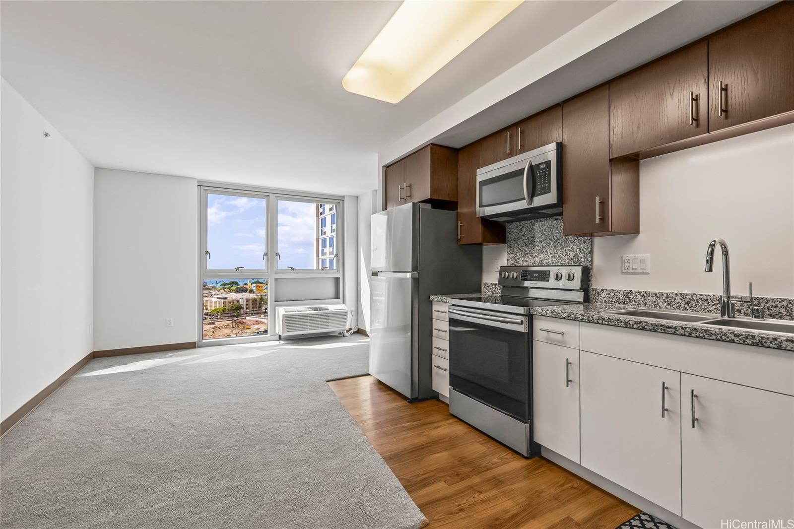 Ke Kilohana condo # 1812, Honolulu, Hawaii - photo 2 of 25