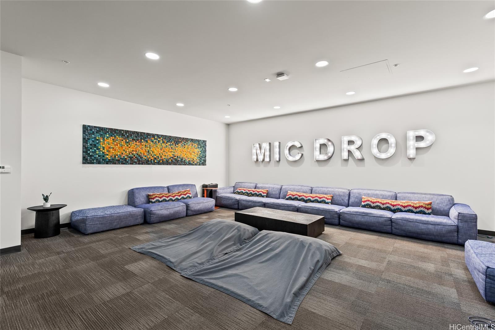 Ke Kilohana condo # 1812, Honolulu, Hawaii - photo 17 of 25