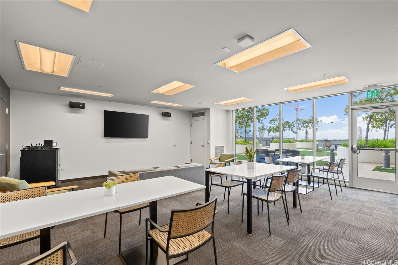 Ke Kilohana condo # 1812, Honolulu, Hawaii - photo 18 of 25