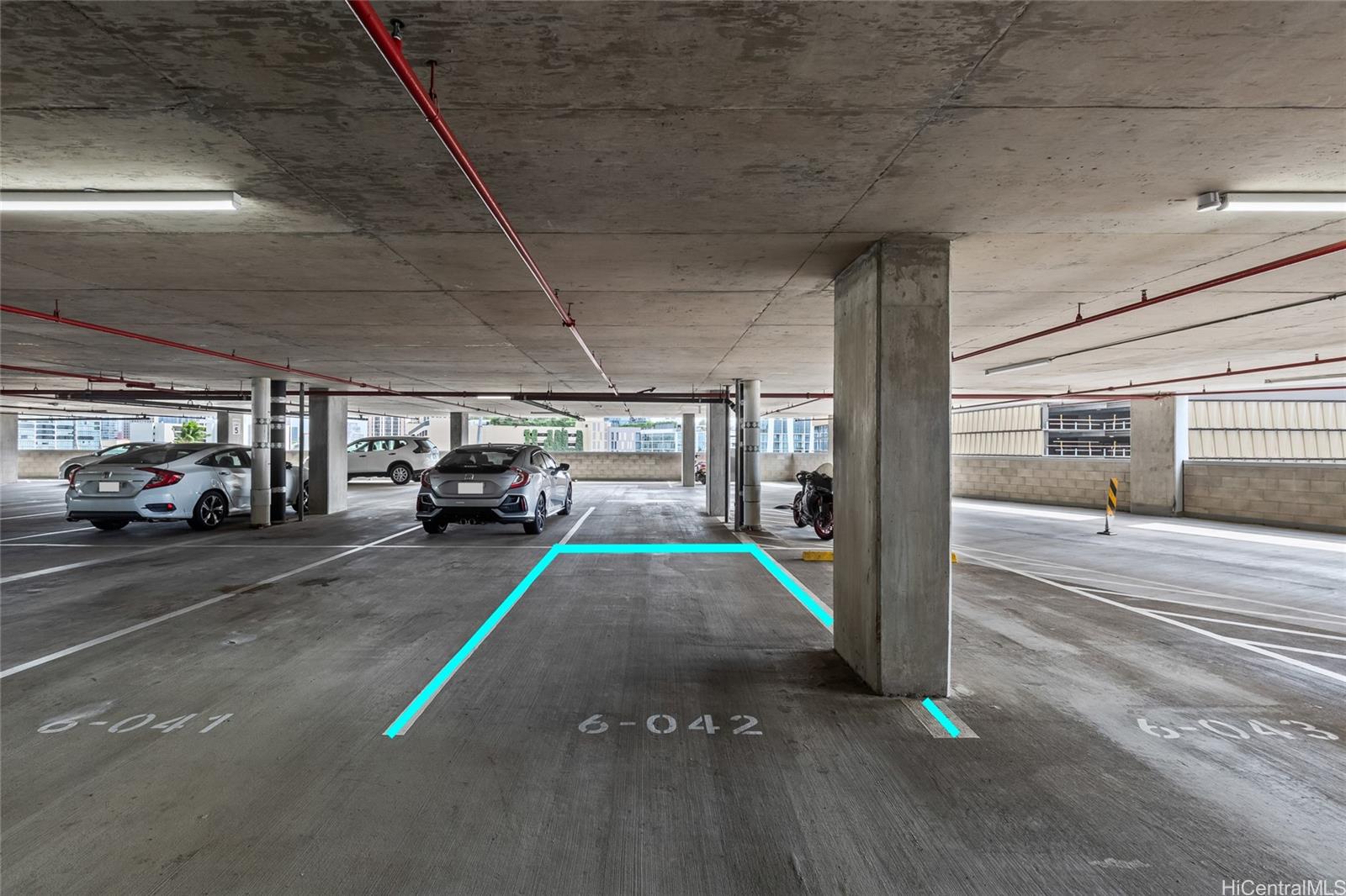 Ke Kilohana condo # 1812, Honolulu, Hawaii - photo 23 of 25