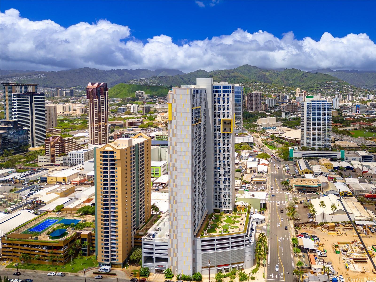 988 Halekauwila condo # 2702, Honolulu, Hawaii - photo 2 of 25