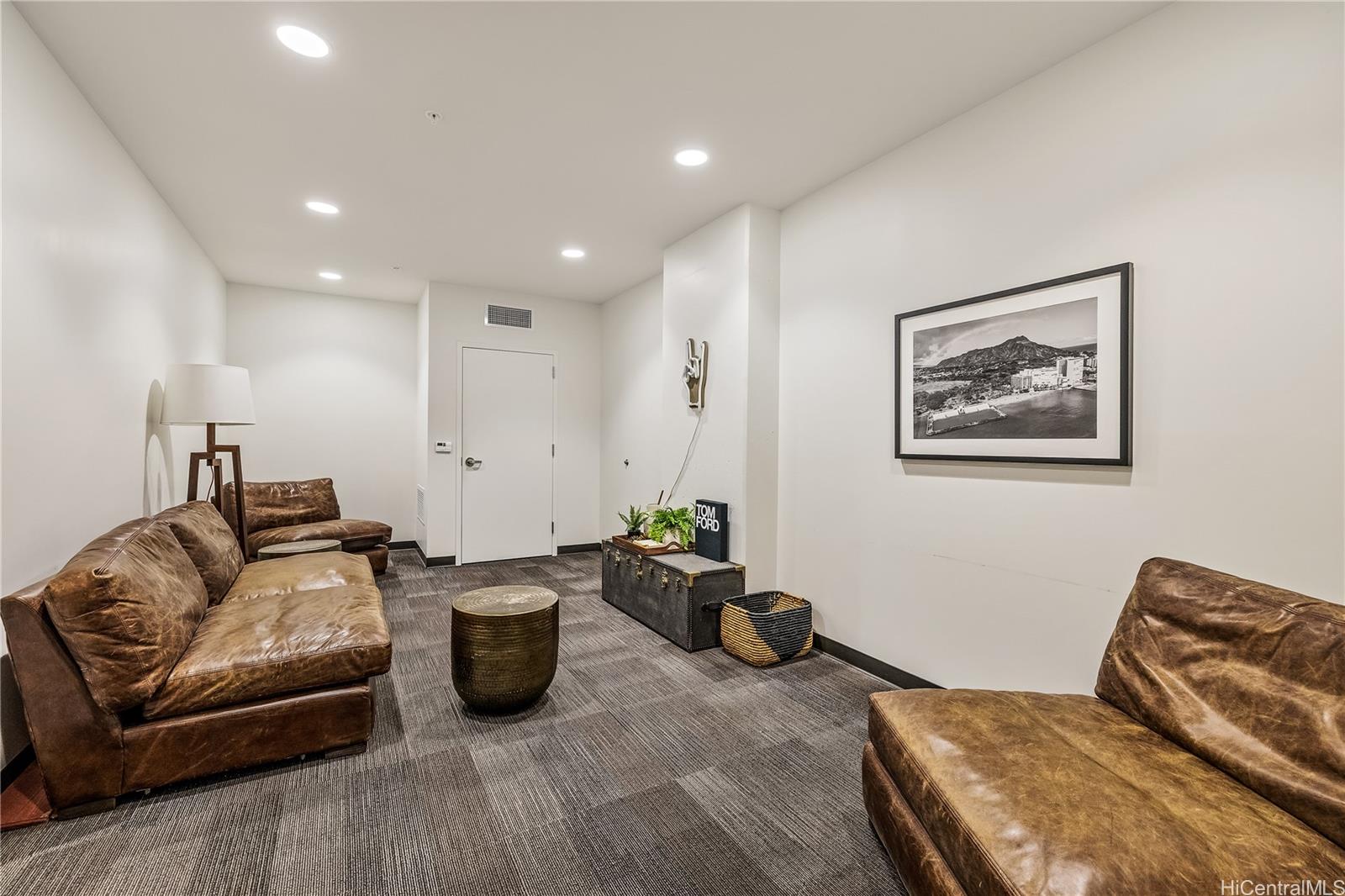 988 Halekauwila condo # 3012, Honolulu, Hawaii - photo 15 of 25