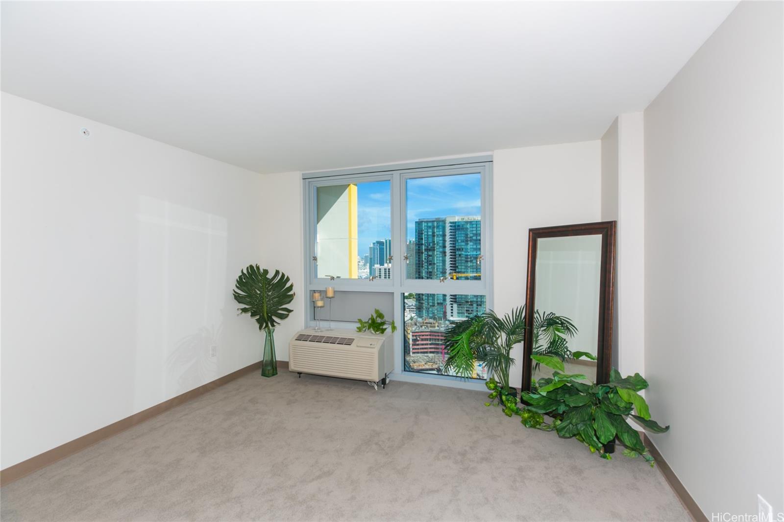 988 Halekauwila Street Honolulu - Rental - photo 2 of 25