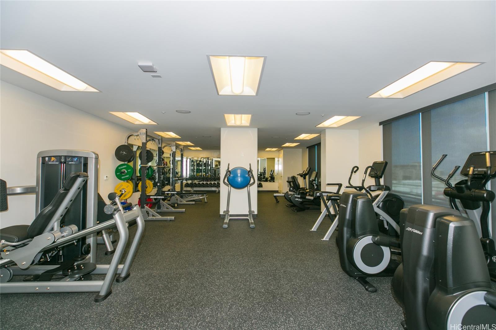 988 Halekauwila Street Honolulu - Rental - photo 18 of 25