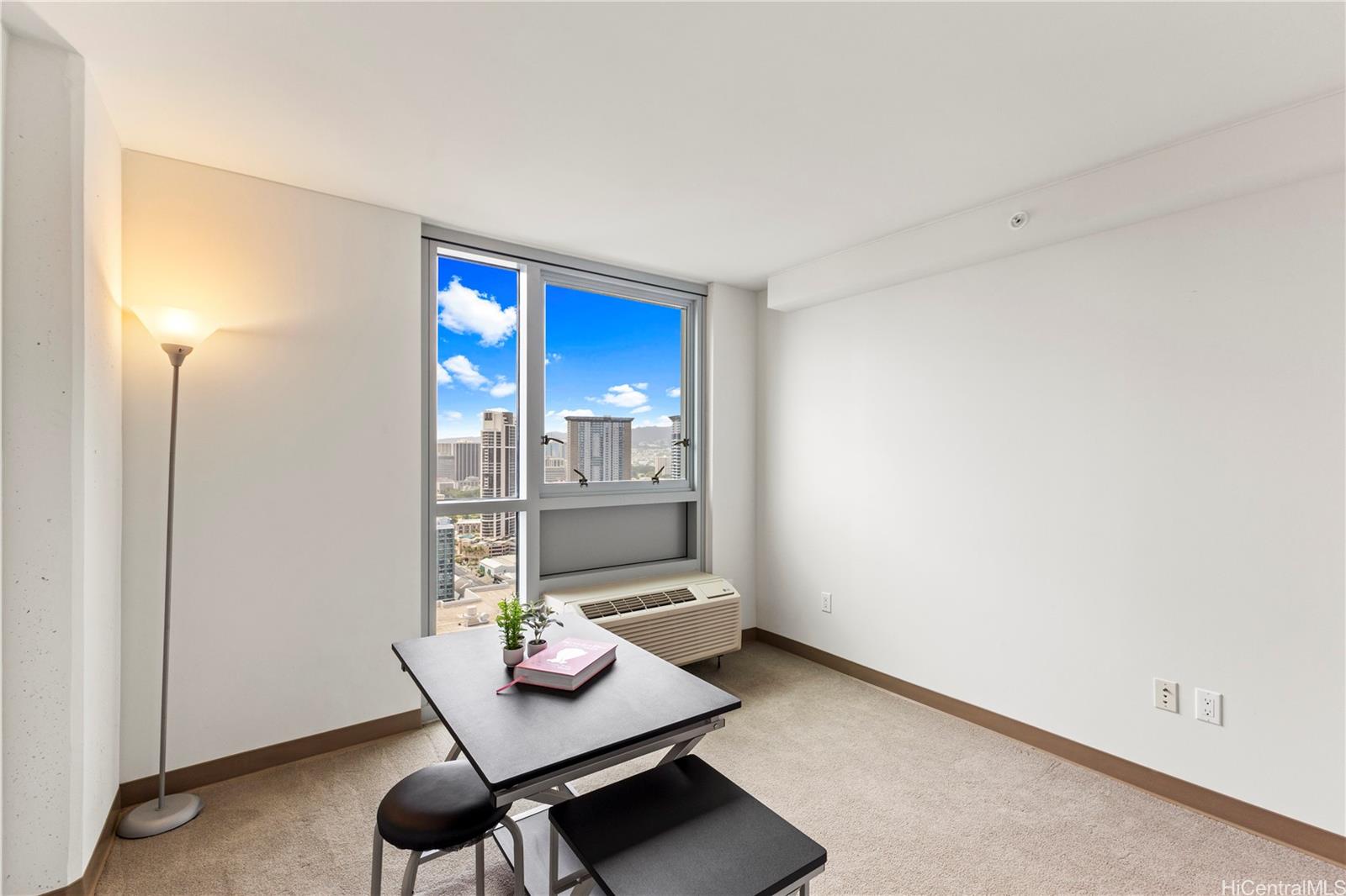 988 Halekauwila condo # 3305, Honolulu, Hawaii - photo 11 of 25