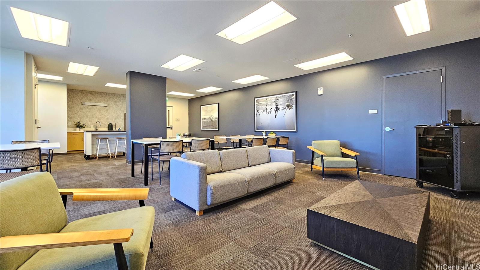 988 Halekauwila condo # 3410, Honolulu, Hawaii - photo 15 of 25