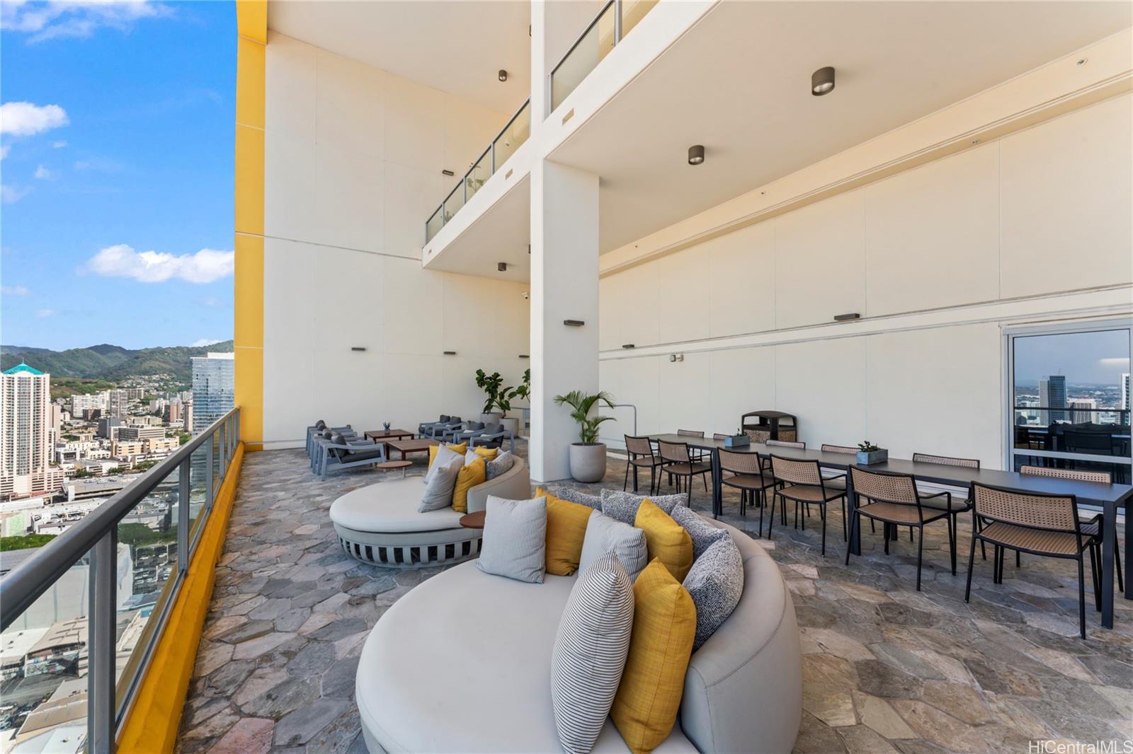 988 Halekauwila condo # 3502, Honolulu, Hawaii - photo 2 of 25