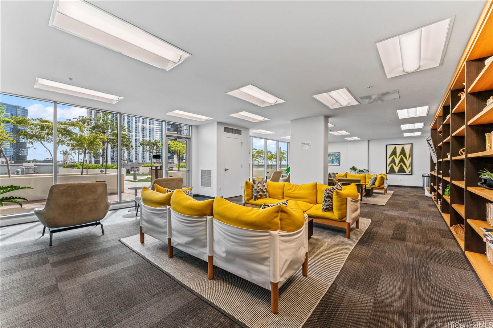 988 Halekauwila condo # 3502, Honolulu, Hawaii - photo 17 of 25