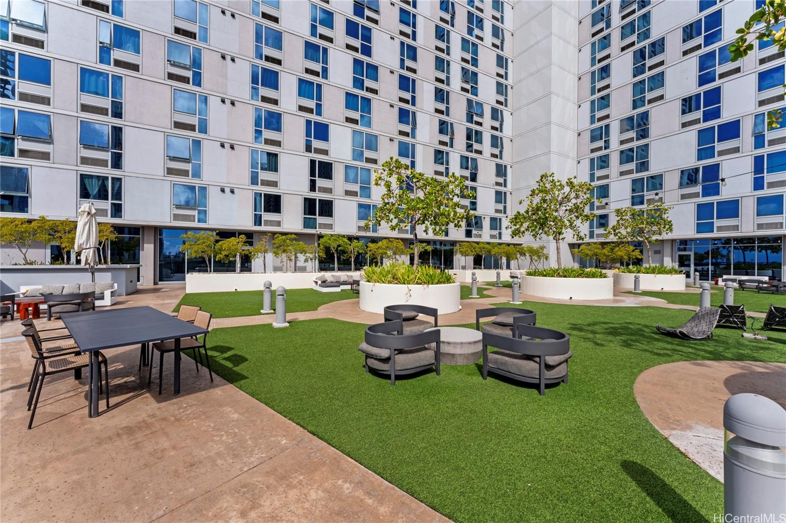 988 Halekauwila condo # 3502, Honolulu, Hawaii - photo 20 of 25