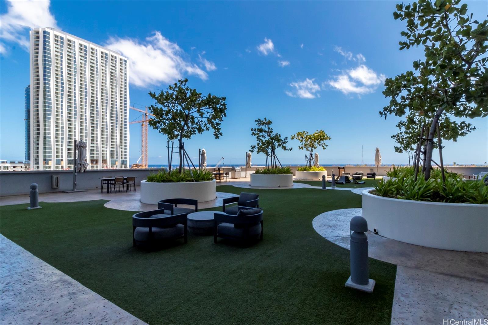 988 Halekauwila St Honolulu - Rental - photo 13 of 25