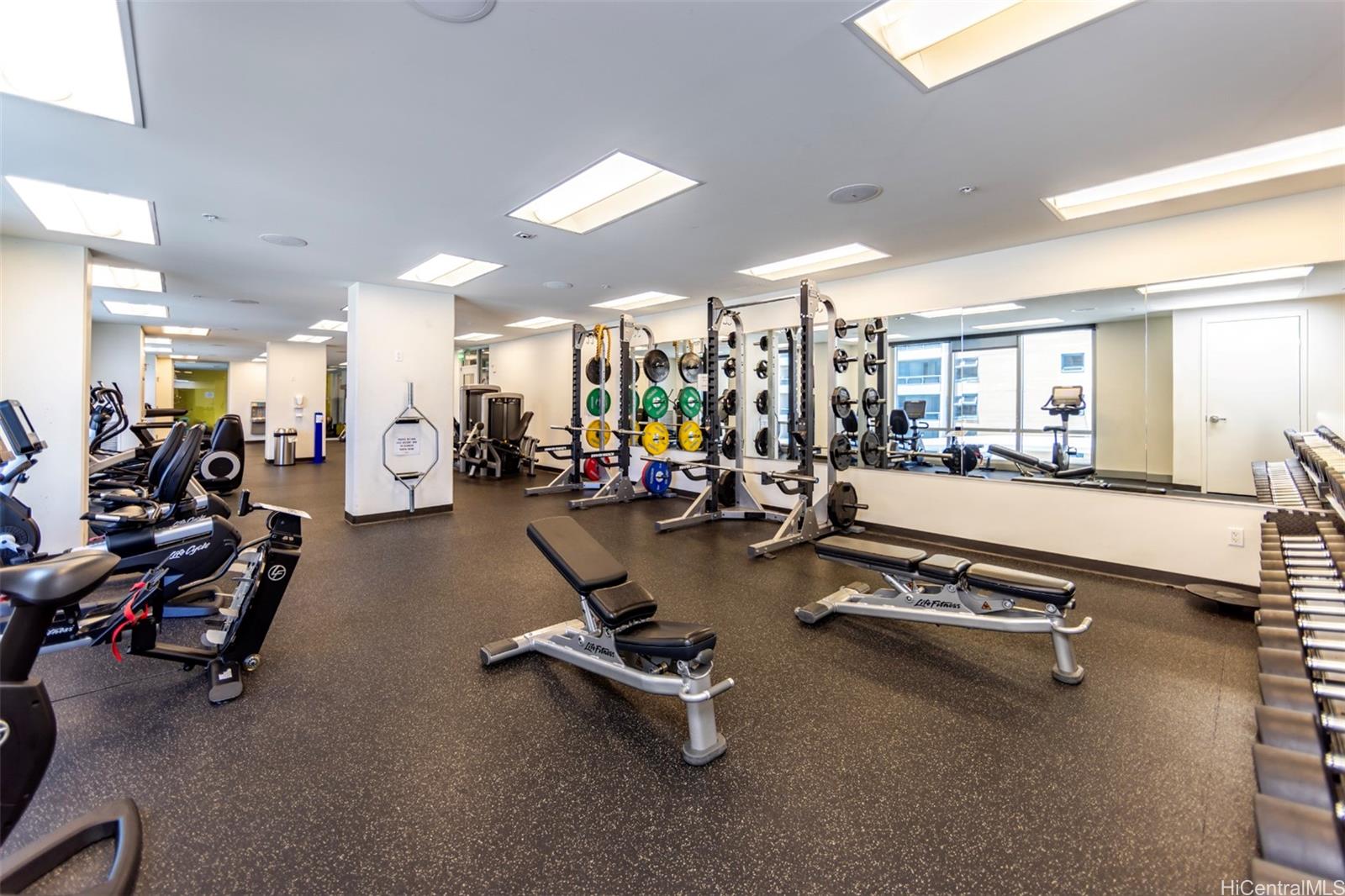 988 Halekauwila Street Honolulu - Rental - photo 15 of 22