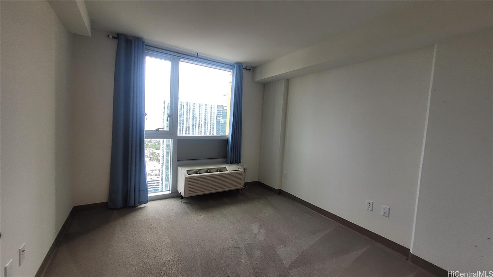 988 Halekauwila St Honolulu - Rental - photo 6 of 25