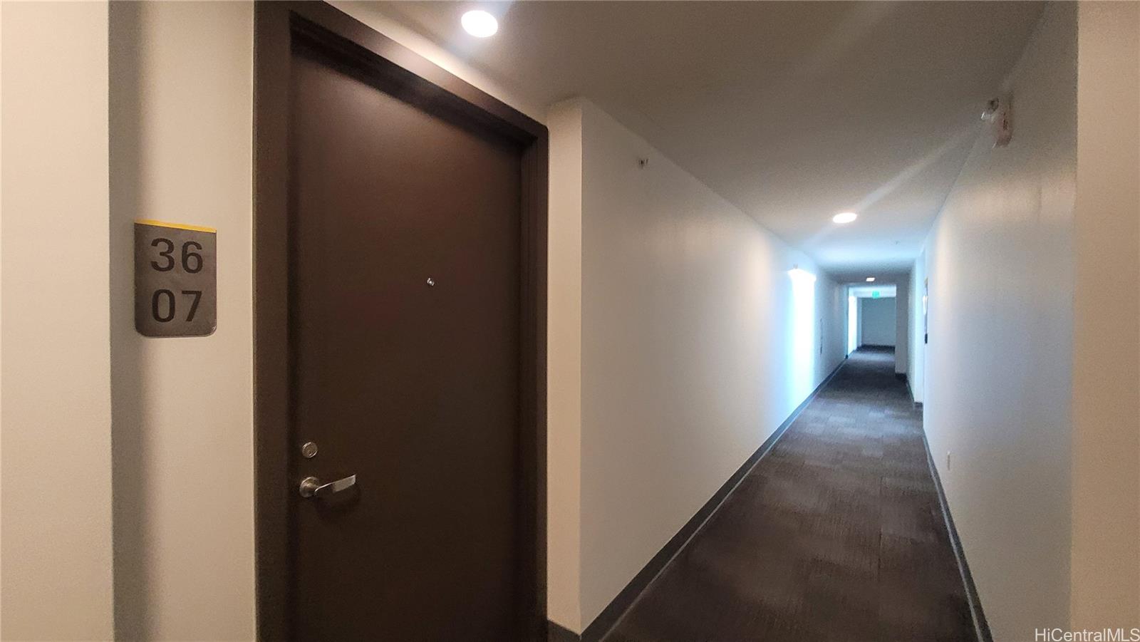 988 Halekauwila St Honolulu - Rental - photo 8 of 25