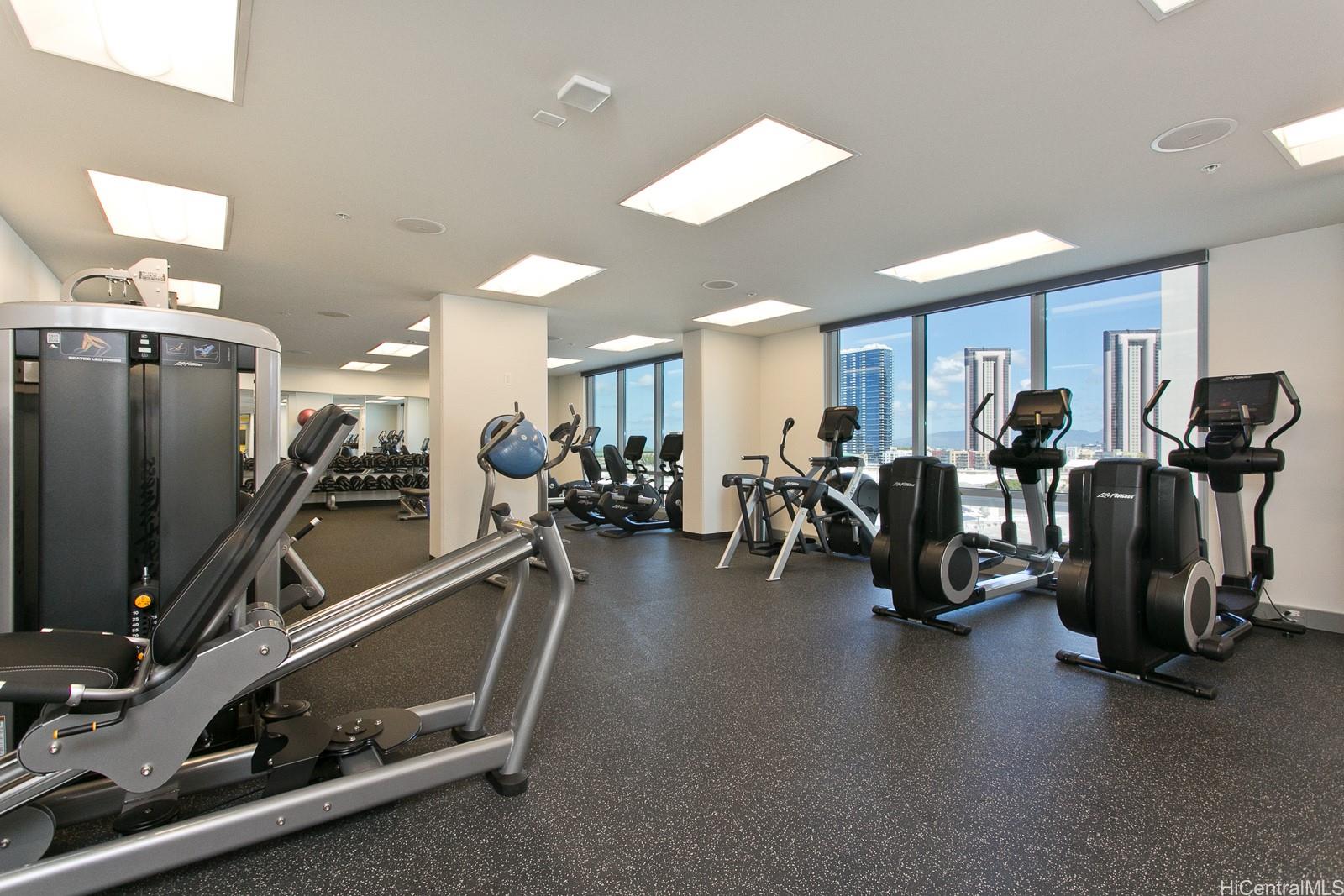 988 Halekauwila condo # 3907, Honolulu, Hawaii - photo 13 of 25