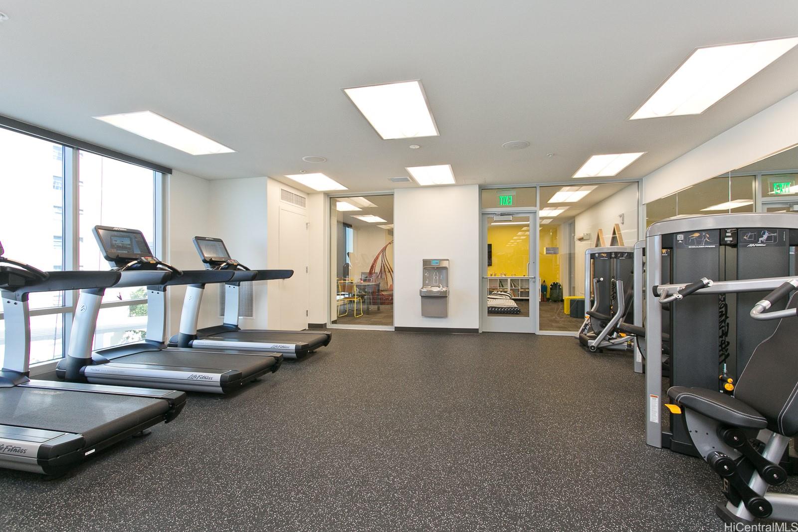 988 Halekauwila condo # 3907, Honolulu, Hawaii - photo 14 of 25