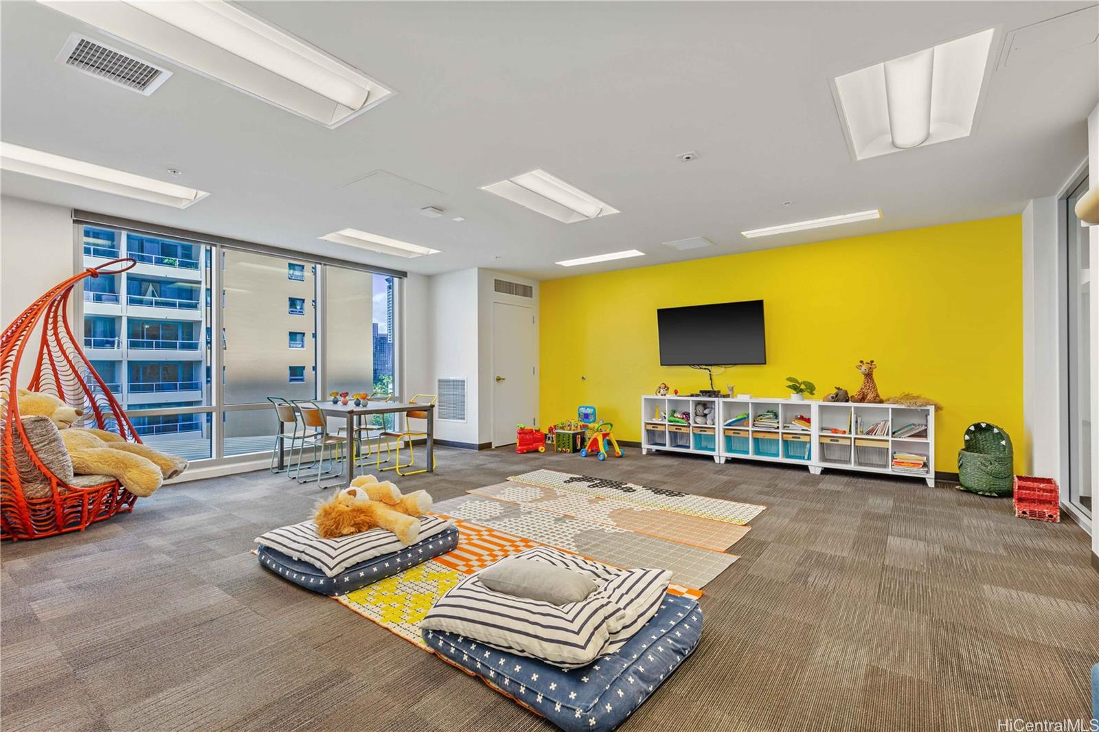 988 Halekauwila St Honolulu - Rental - photo 21 of 23