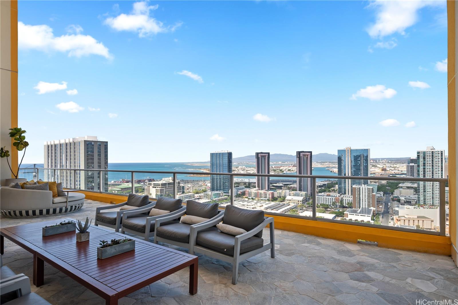 Ke Kilohana condo # 4208, Honolulu, Hawaii - photo 13 of 23