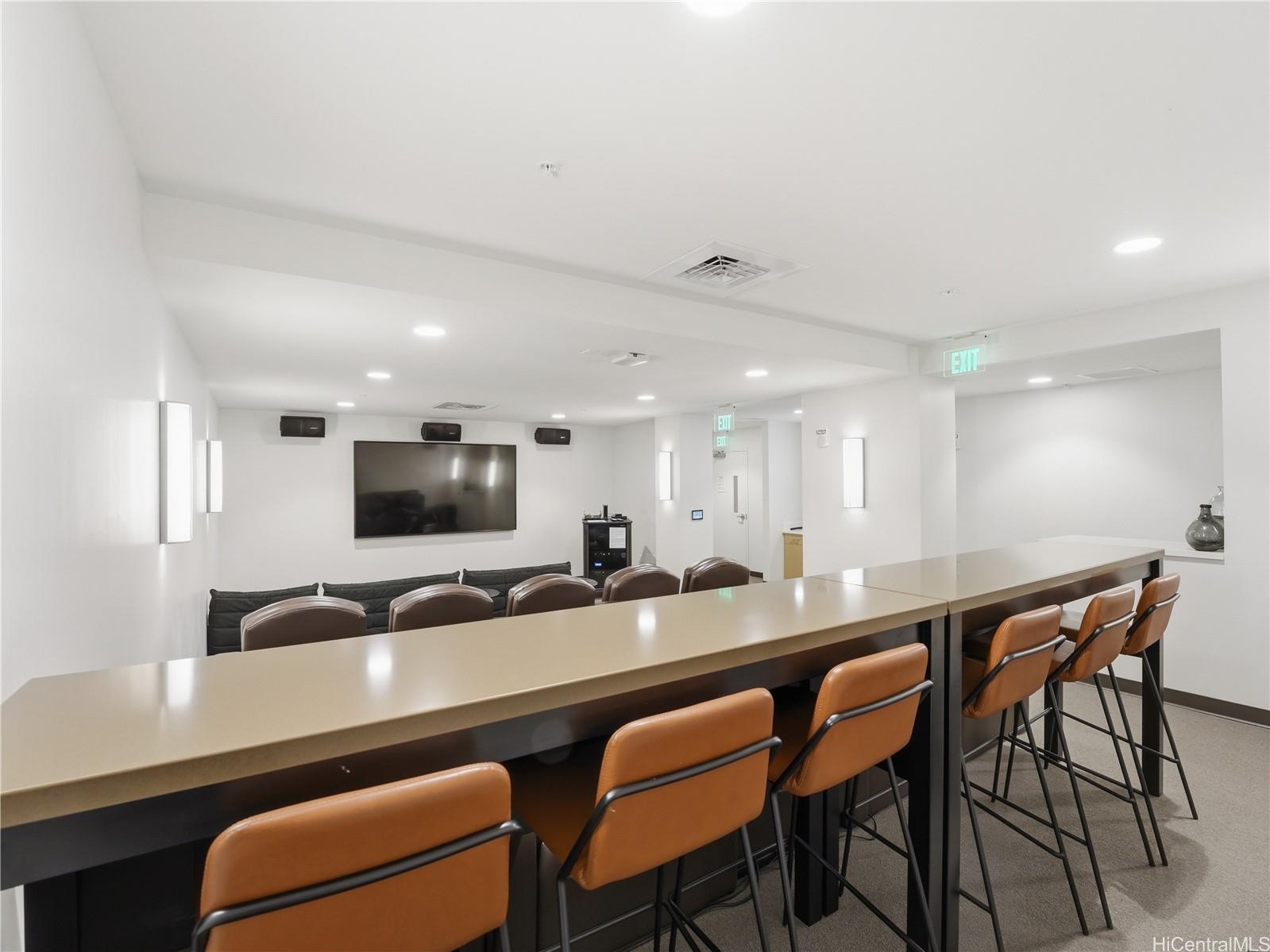 988 Halekauwila condo # 914, Honolulu, Hawaii - photo 18 of 25