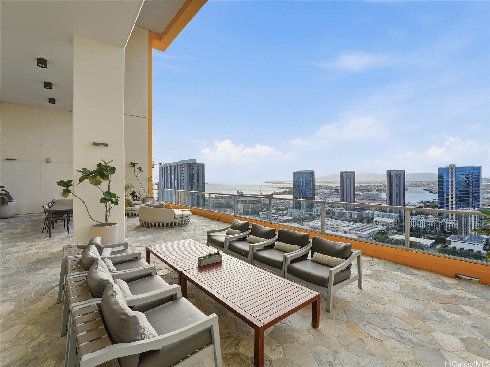 988 Halekauwila condo # 914, Honolulu, Hawaii - photo 23 of 25