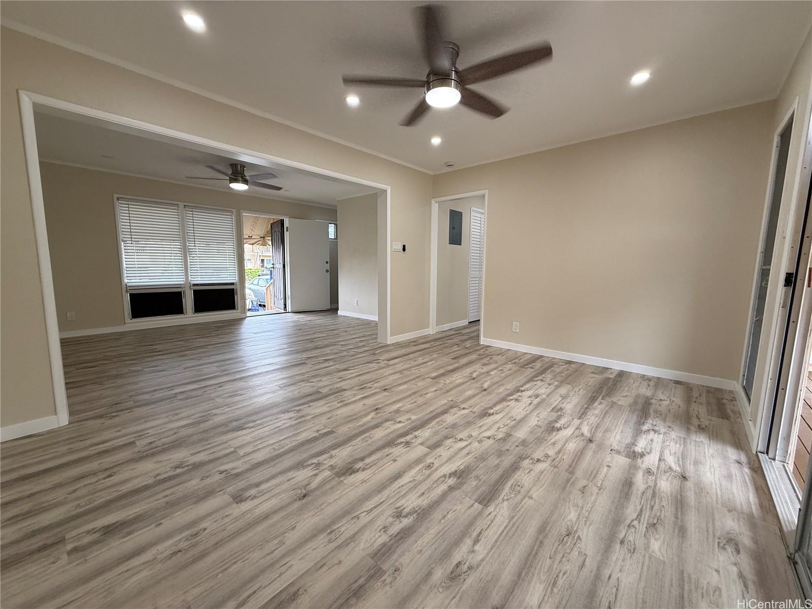 Ridgeway B1 condo # 26, Aiea, Hawaii - photo 4 of 16