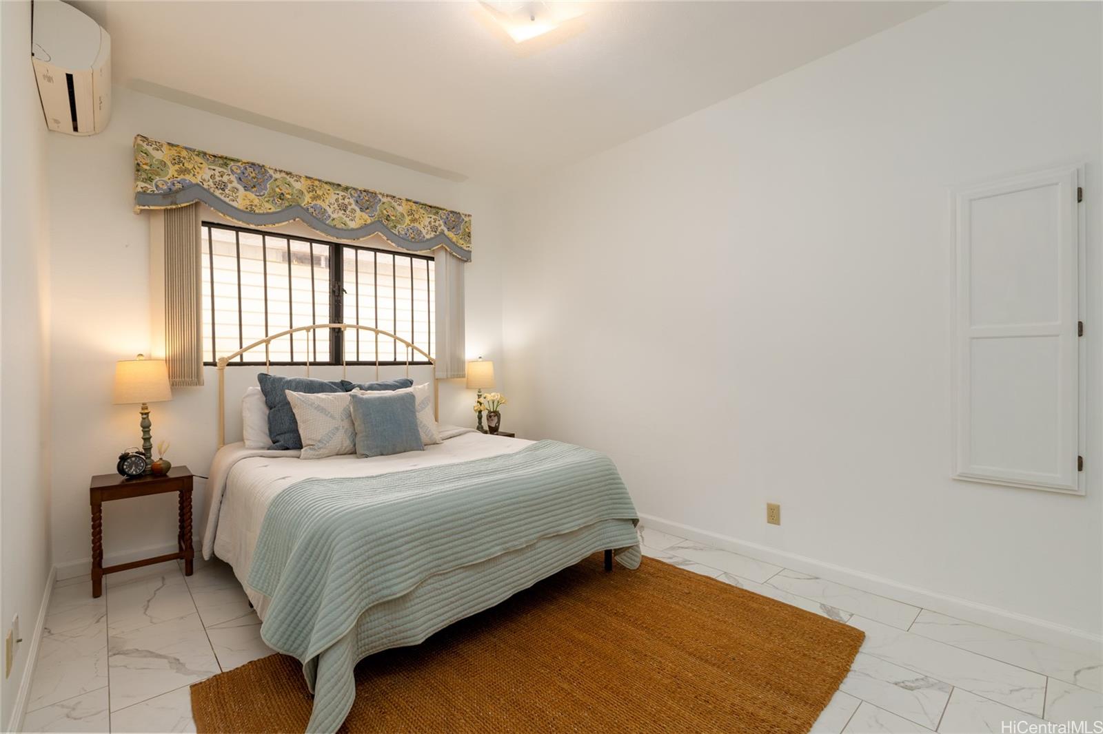 98-827  Ainanui Loop Royal Summit, PearlCity home - photo 14 of 25