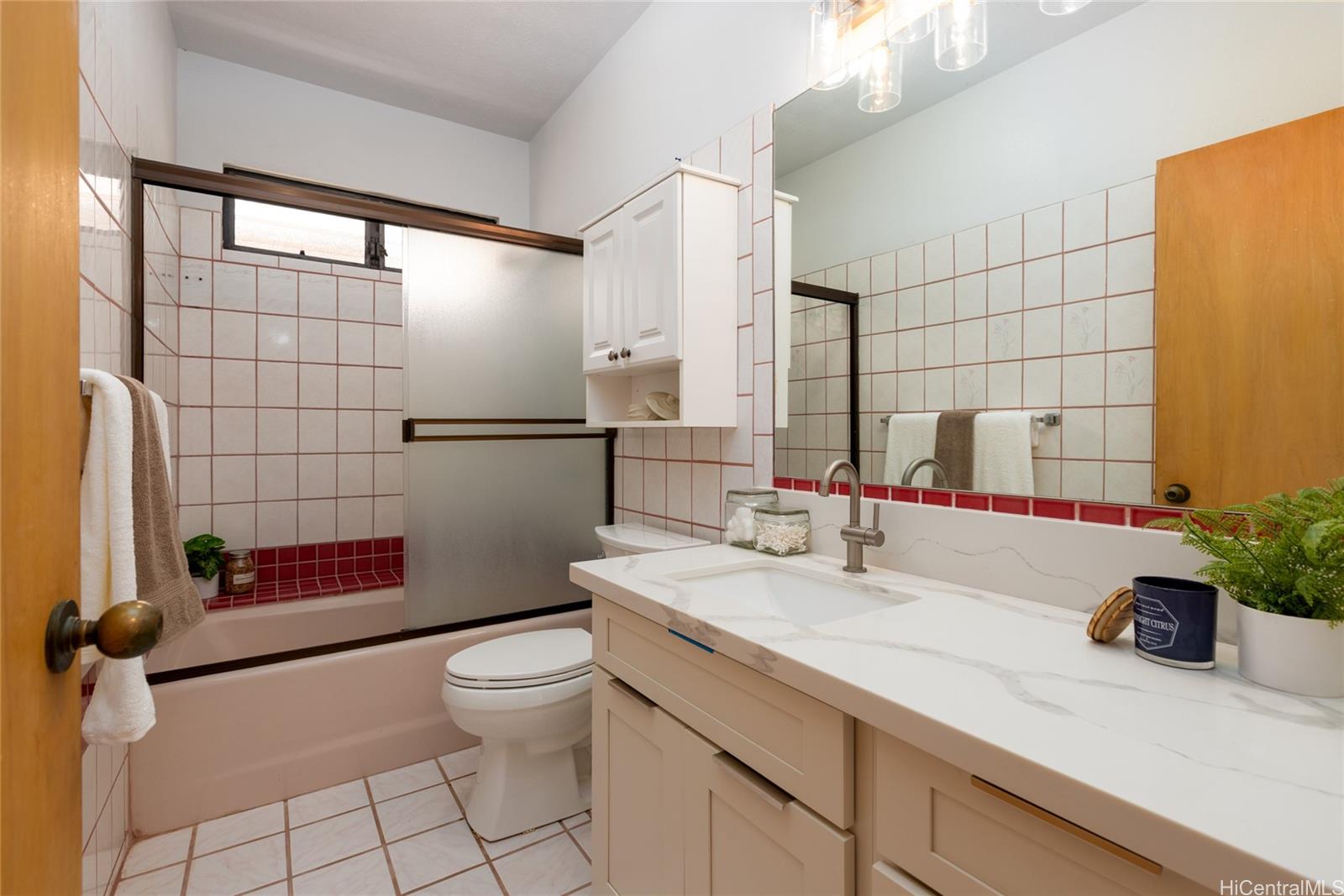 98-827  Ainanui Loop Royal Summit, PearlCity home - photo 15 of 25