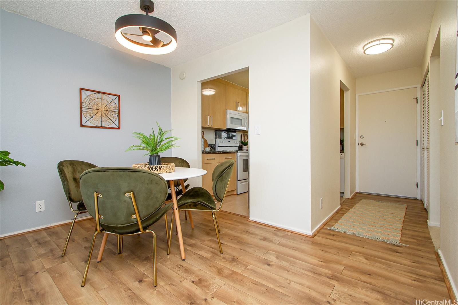 98-833 Noelani St townhouse # 155, Pearl City, Hawaii - photo 8 of 25