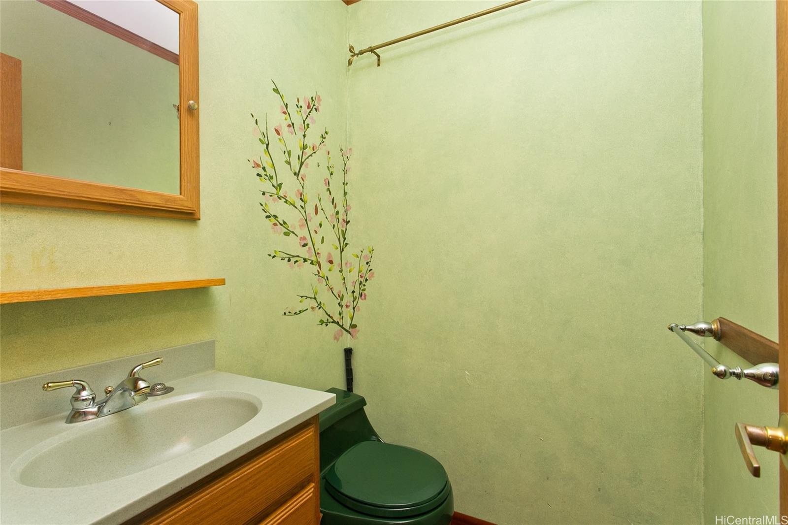 98-879-B Kaonohi Street townhouse # 67, Aiea, Hawaii - photo 9 of 16