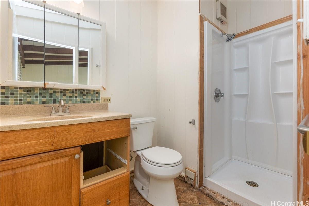 98-881  Kaamilo Street Aiea Heights, PearlCity home - photo 8 of 15