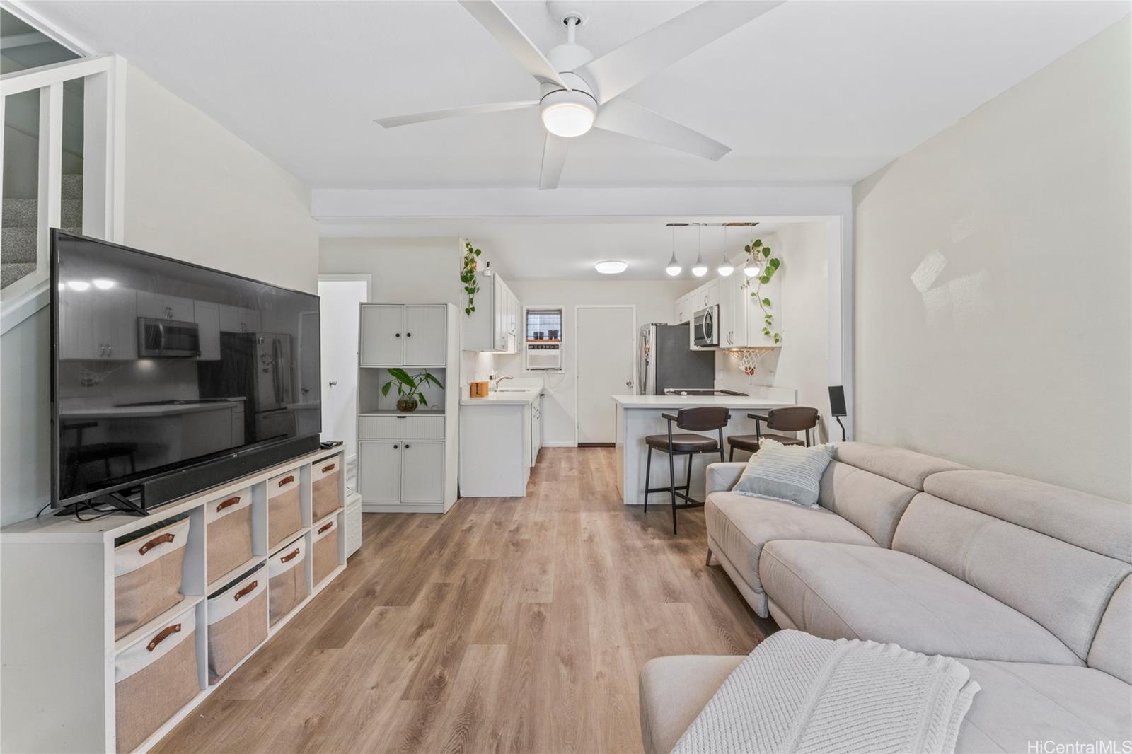 Waiau Gardens Kai G-2 condo # 23, Pearl City, Hawaii - photo 7 of 23