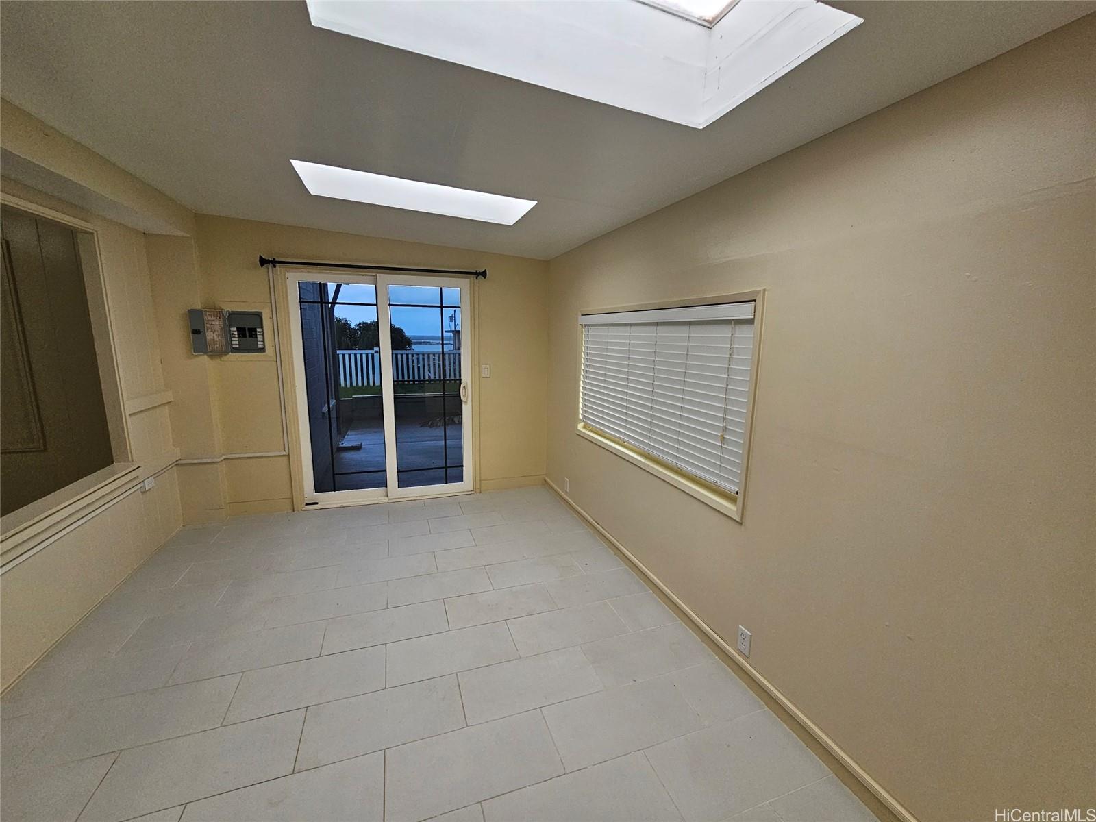 98-940 Iliee St Aiea - Rental - photo 10 of 25