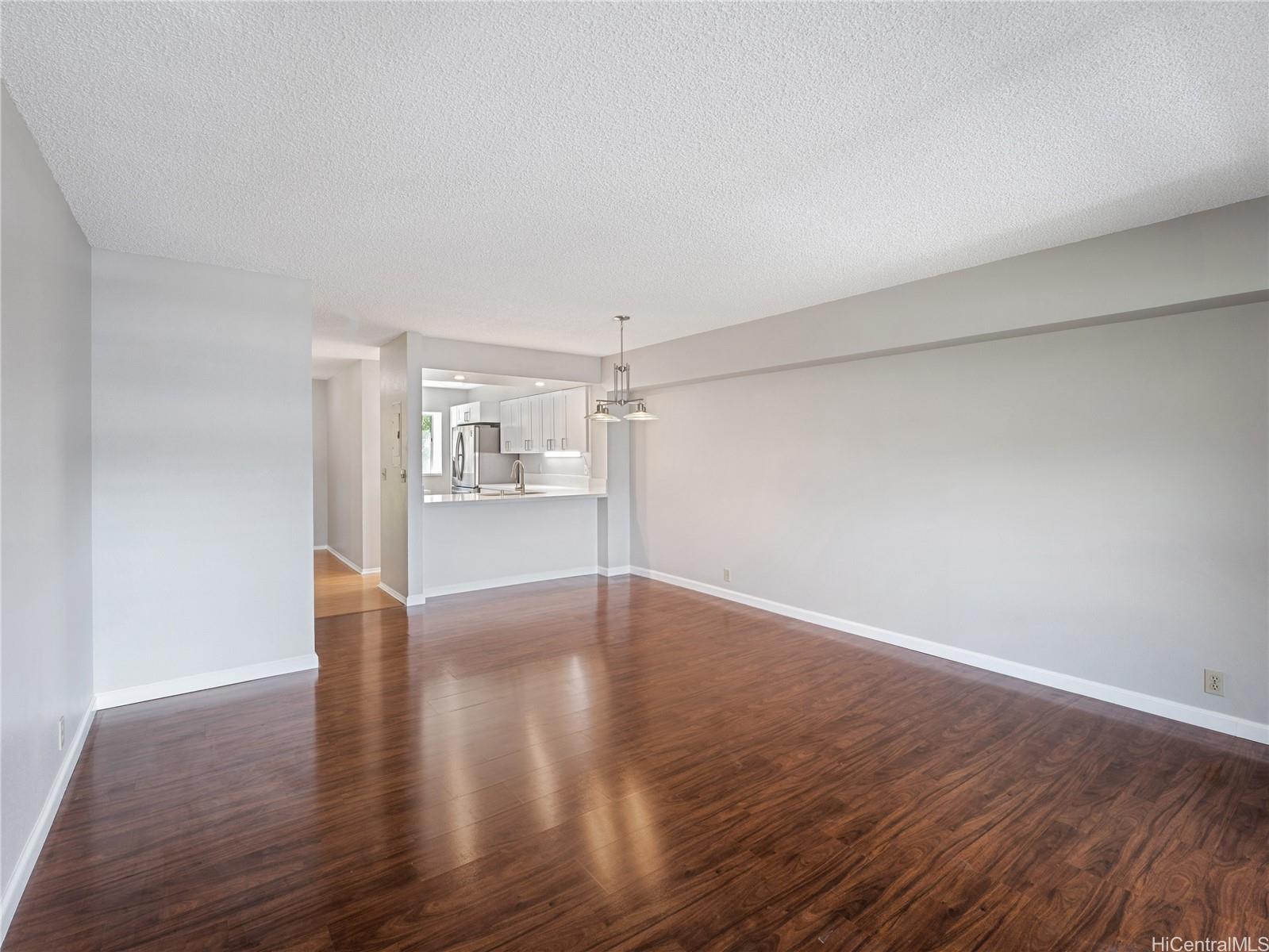 Harbor Pointe condo # 403, Aiea, Hawaii - photo 4 of 25