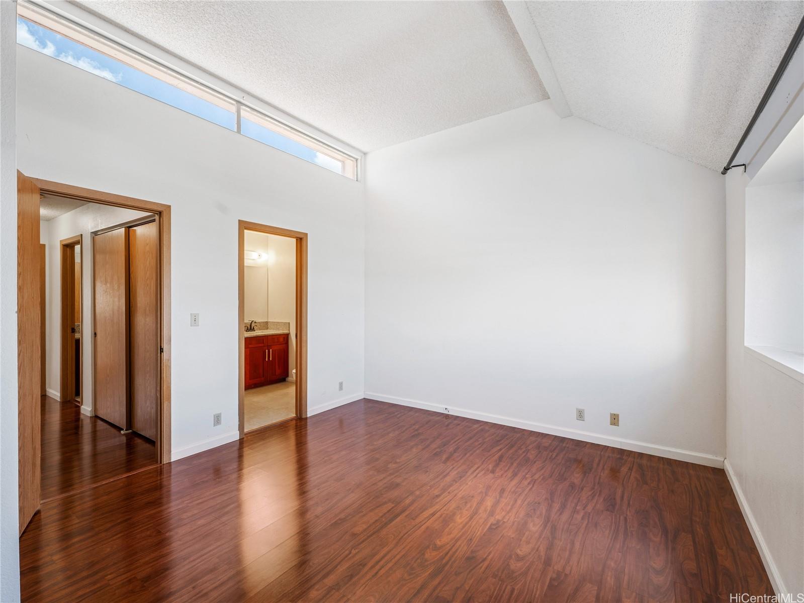 Harbor Pointe condo # 403, Aiea, Hawaii - photo 7 of 25