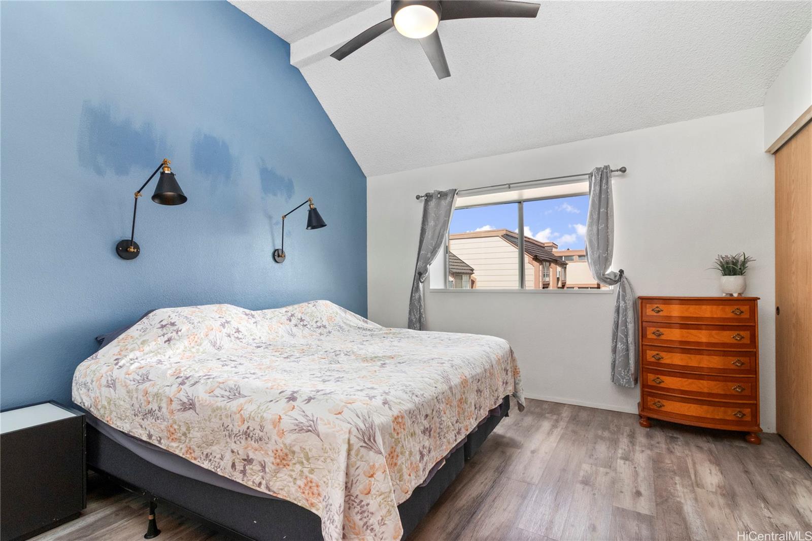 Harbor Pointe condo # 1103, Aiea, Hawaii - photo 9 of 12